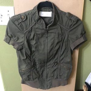 Cute little Army green short sleeves jacket s